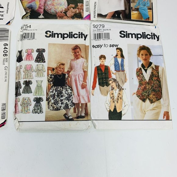Lot Of 8 Vintage Sewing Patterns 1990s Simplicity McCall - Picture 7 of 7